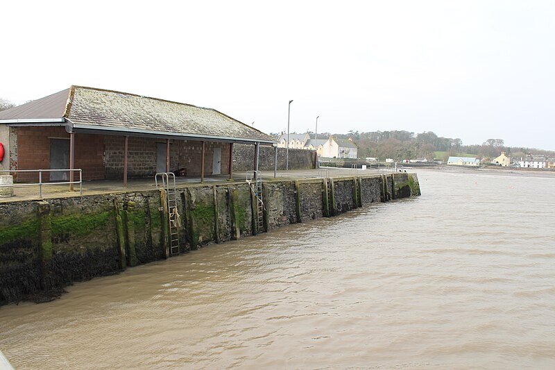 File:Garlieston Pier - geograph.org.uk - 3915283.jpg