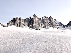 Glacier du Trient depuis Cabane après période de pluie. Licensing: CC-BY-SA-4.0