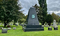 Becker's gravesite at Forest Lawn Cemetery