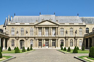 <i>Hôtel particulier</i> French grand town house