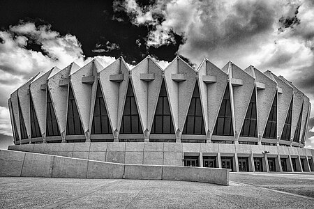 Hampton Coliseum (21285773232)