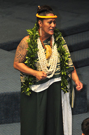 Kumu Hula Hinaleimoana Wong-Kalu, Honolulu, 2013