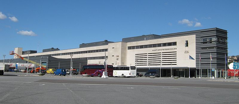 File:Hurtigruteterminalen i Bergen.jpg