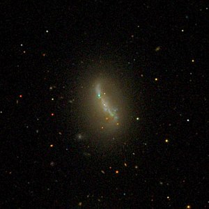 IC3521 - SDSS DR14.jpg