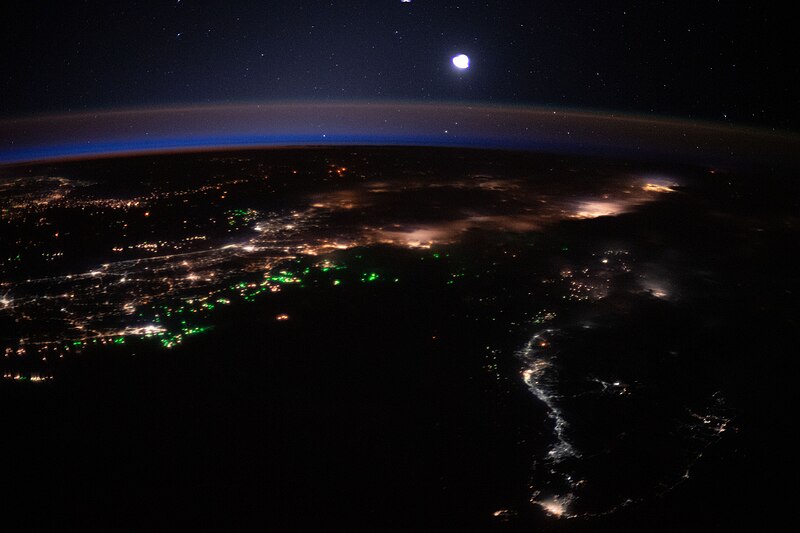 File:ISS-62 City lights and boat lights in Malaysia and Indonesia.jpg