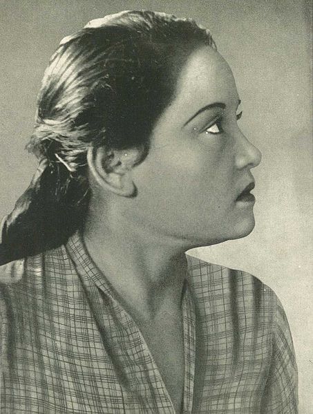 Ratna in 1953
