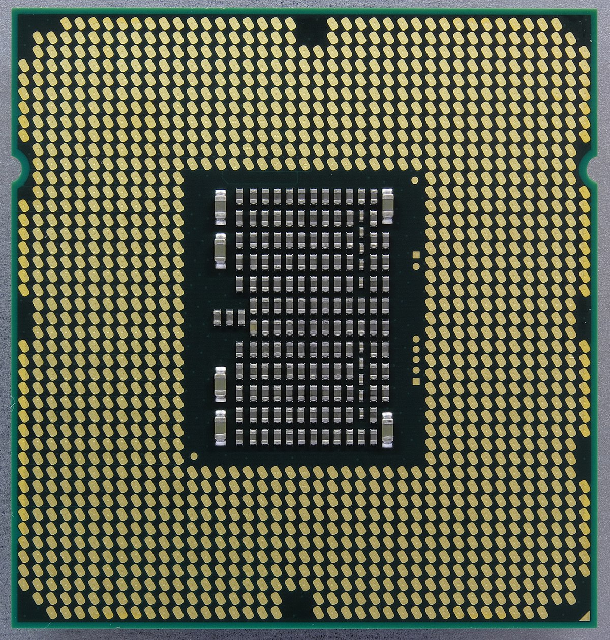 File:Intel extreme boxed cooler for socket lga1366 top view imgp1395 smial  wp.jpg - Wikimedia Commons