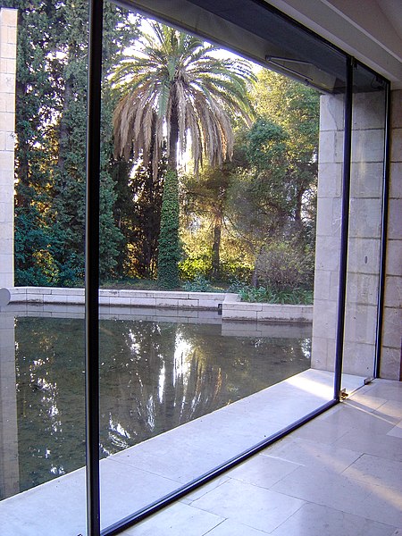 File:Interior of Musée national Marc Chagall 03.jpg