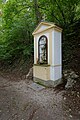 Karlštejn, kaplička nedaleko kostela sv. Palmacia.