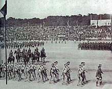 The American team at the opening ceremony of the 1919 Inter-Allied Games L'equipe americaine a la ceremonie d'ouverture des Jeux Interallies de 1919.jpg