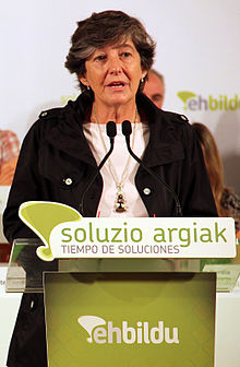 Laura Mintegi en una reunión el Hotel Carlton de Bilbao (2 de septiembre de 2012).jpg