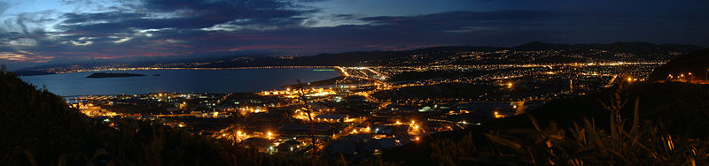 File:Lower Hutt Panorama at night.jpg