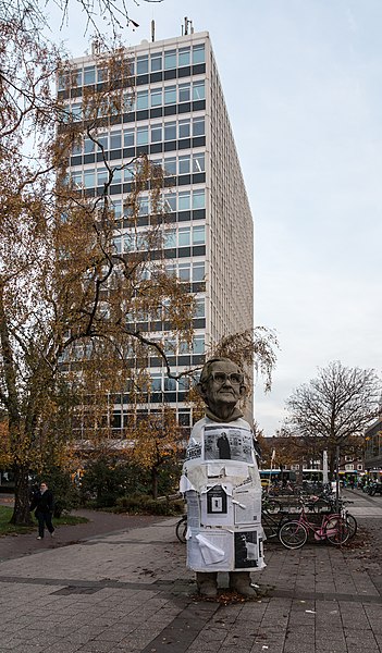 File:Münster, Skulptur -Paul Wulf- -- 2014 -- 4005.jpg