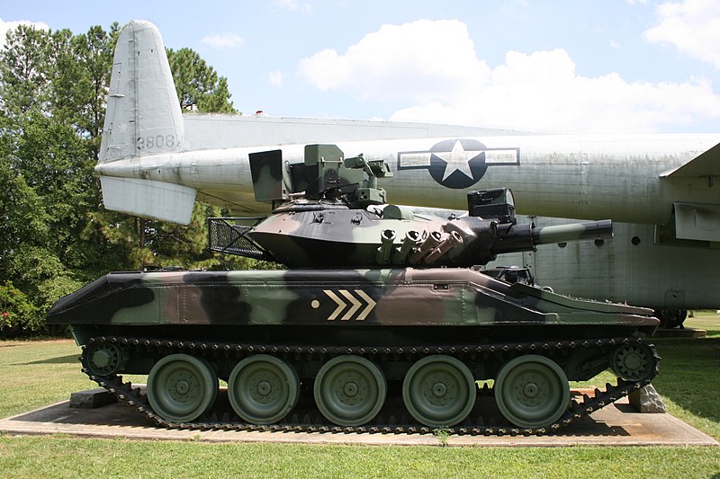 File:M-551A1 Sheridan Armored Reconnaissance Airborne Assault Vehicle (10469905755).jpg