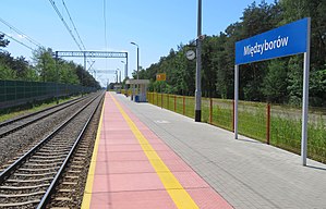 MIĘDZYBORÓW PRZYSTANEK KOLEJOWY 02.JPG