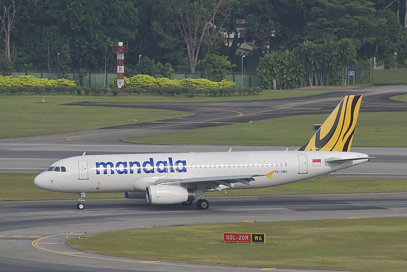 File:Mandala Airlines Airbus A320-232; PK-RMO@SIN;02.08.2012 668ca (7917510682).jpg