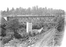 Mangaturuturu viaduct on the North Island Main Trunk Line ATLIB 312152.png