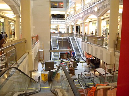 Manhattan Mall renovation jeh