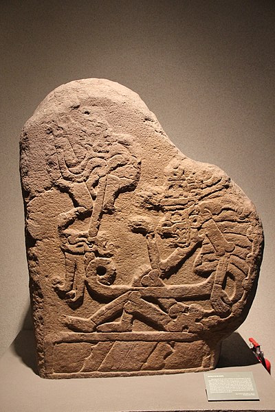 File:Maya Stele 50, Izapa (9756675491).jpg