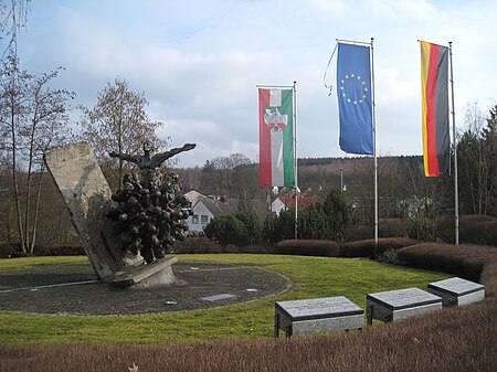 Menden Obsthof Mauerfalldenkmal1 Asio