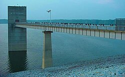 Wasseransaugturm am Mississinewa Lake Dam