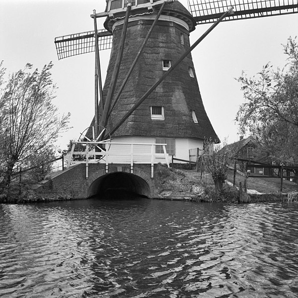 File:Molen, zg. ondermolen - Berkel - 20033883 - RCE.jpg