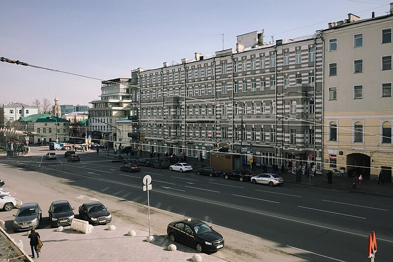 File:Moscow, Strastnoy Boulevard 8 (25593097733).jpg