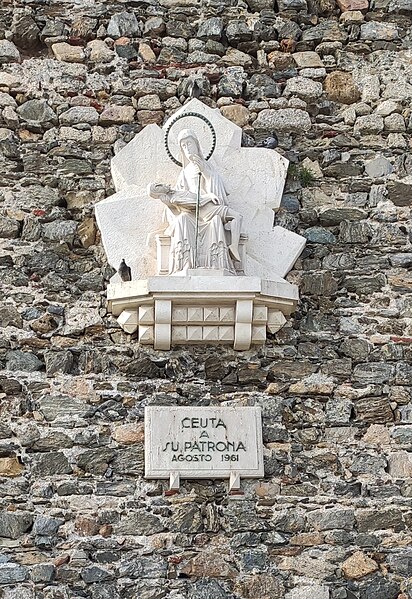 File:Murallas de Ceuta 002.jpg