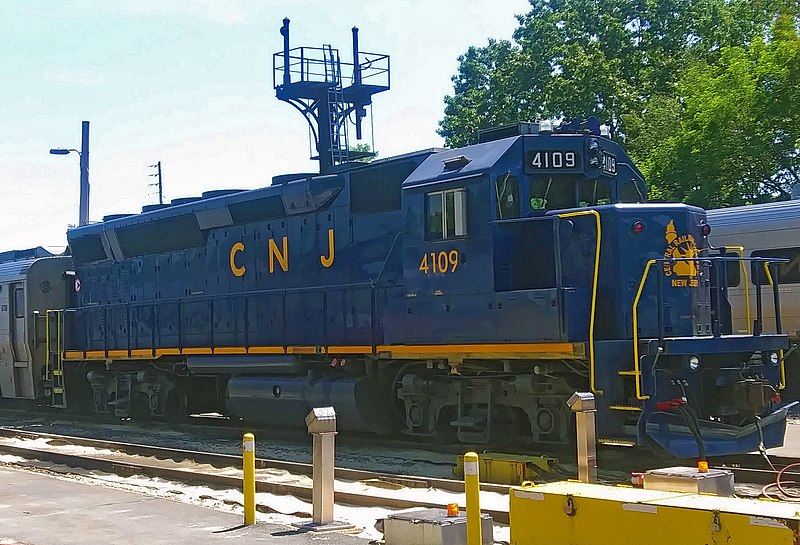 File:NJT locomotive 4109 in CNJRR heritage livery at Port Jervis, NY.jpg