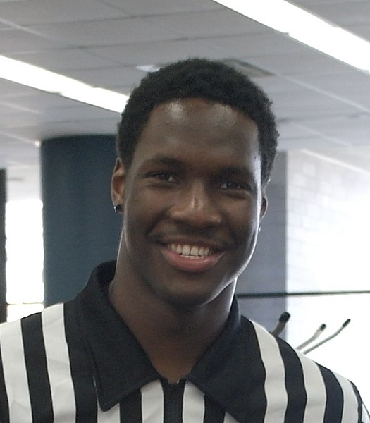 File:Nigel Hayes and Miguel Ruiz.jpg