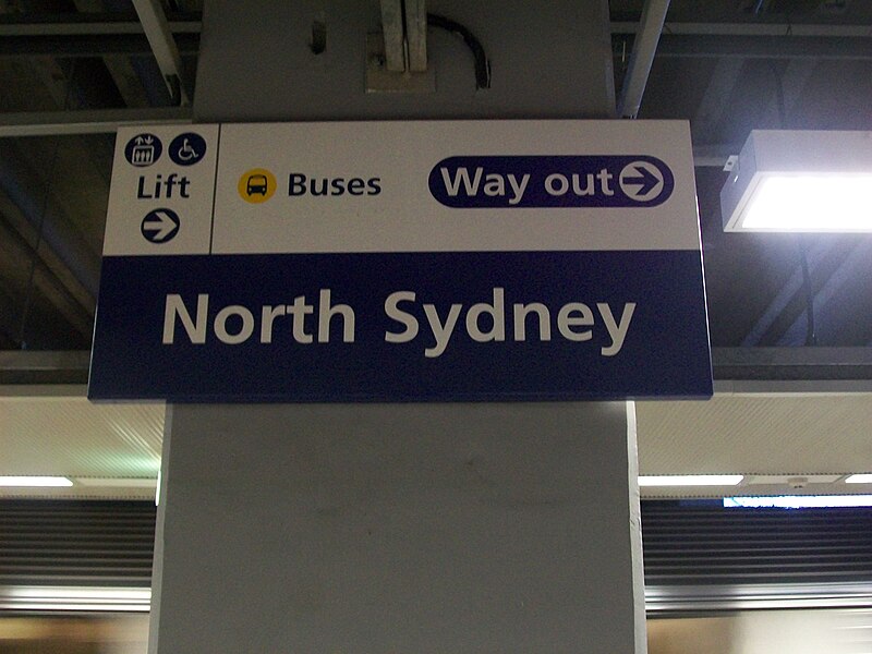 File:North Sydney railway station sign.jpg