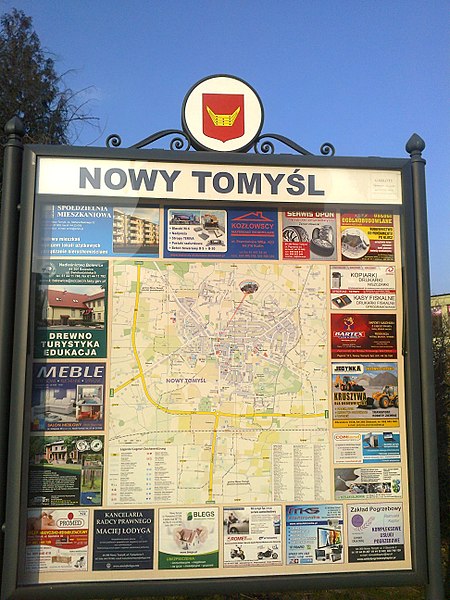 File:Nowy Tomyśl - tablica informacyjna.jpg