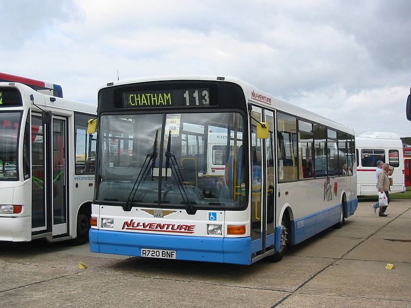 File:Nu-Venture bus (R720 BNF), Showbus 2004.jpg