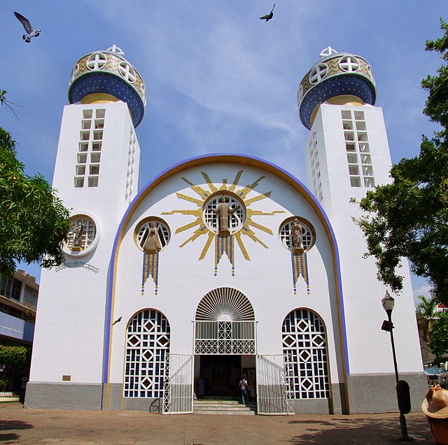 Image: Nuestra Señora de la Soledad, Acapulco, Guerrero (24297257883)