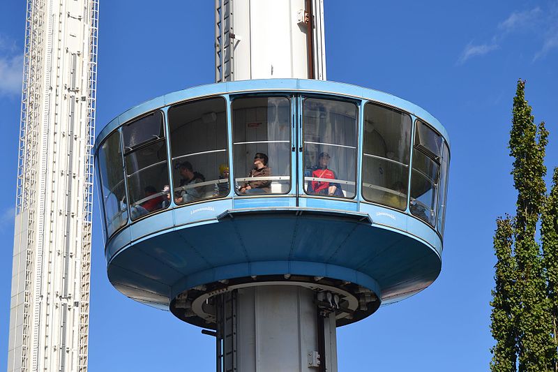 File:Observation deck of Panoraama.JPG