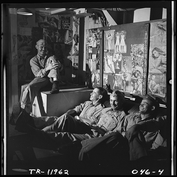 File:Officers aboard the USS Lexington (CV-16) chatting in the flight deck control office. - NARA - 520911.tif