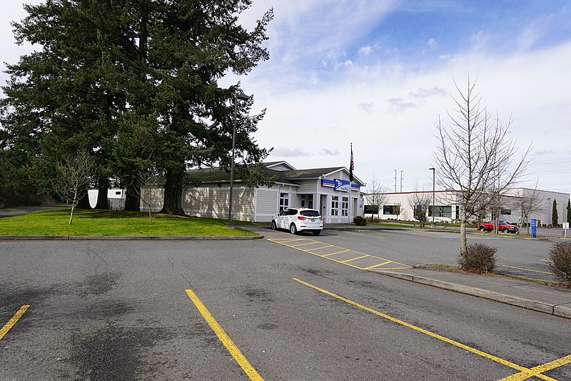 File:Orchards Branch, Vancouver, Washington, United States Post Office, wide, March 2020.jpg