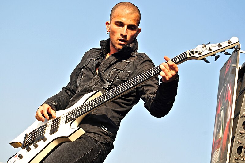 File:Paolo-Trivium-2009.jpg