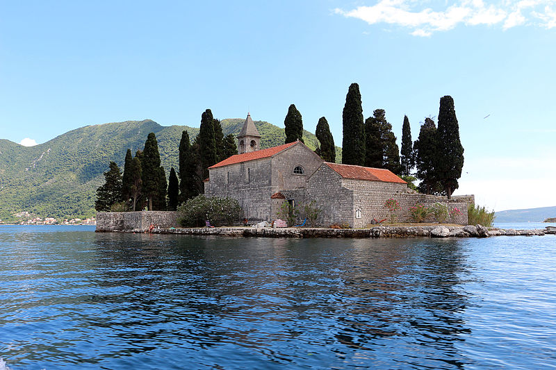 File:Perast, isola di san giorgio 06.JPG