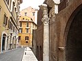 via della Palombella e basilica di Nettuno