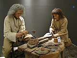 Expozice Velkomoravské Pohansko Městského muzea v Břeclavi na zámku Pohansko, ukázka výroby šperků
