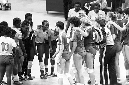 The Yugoslav women's handball team facing off against DR Congo's.