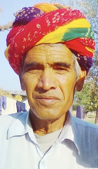 320px Rajasthani People wearing Turban