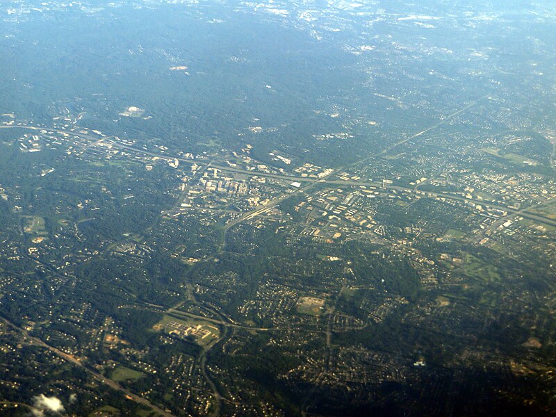 File:Reston, Virginia (14475065826).jpg