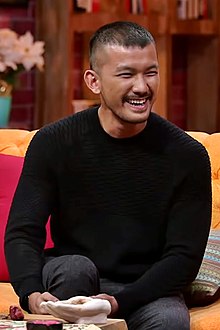 Rio Dewanto no Ini Talkshow Netmediatama.jpg