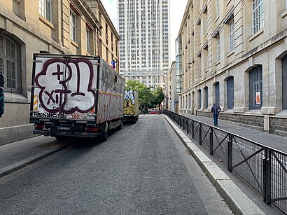 Comment aller à Rue Jomard en transport en commun - A propos de cet endroit