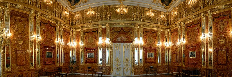 File:Russland - St. Petersburg - Das Bernsteinzimmer - Panoramafoto vom 11.Mai 2012 - The Amber Room panoramic photo from May 11, 2012 - Панорамные фото Янтарная комната с 11 мая 2012 го - panoramio.jpg