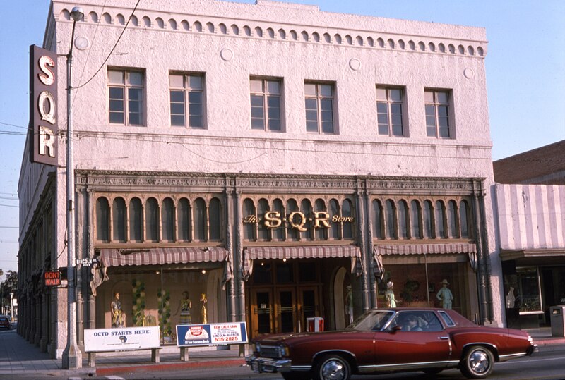 File:SQR Store, Downtown Anaheim, May 1975.jpg