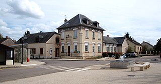 <span class="mw-page-title-main">Saint-Escobille</span> Commune in Île-de-France, France