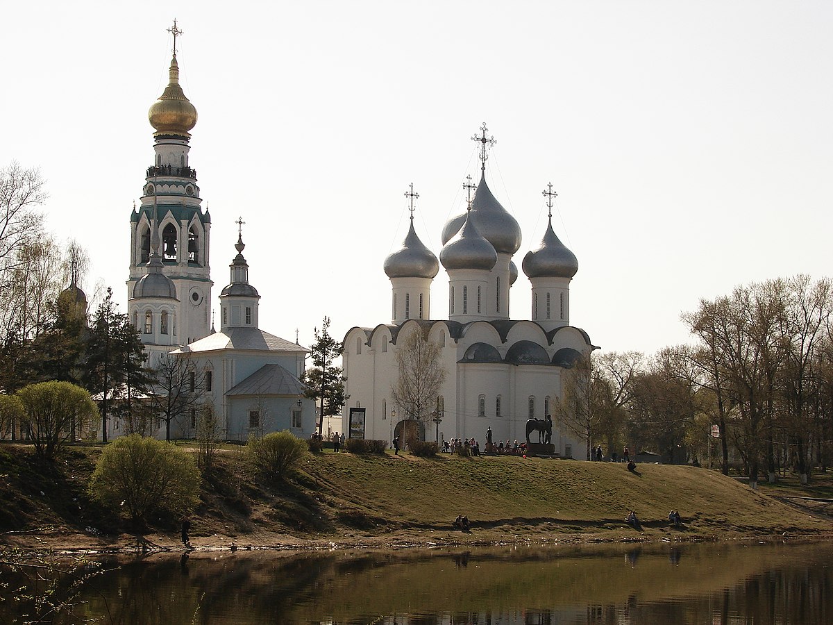 Вологда википедия. Saint Sophia Cathedral Vologda. Соборная горка. Церкви Соборной горки. Соборная горка Вологда фото.